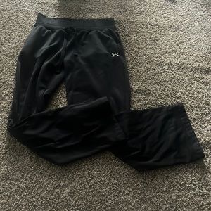 Women’s black under armor straight cut joggers